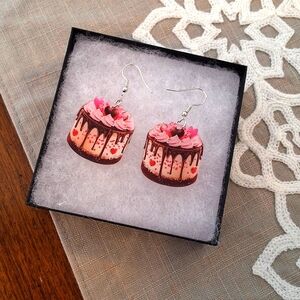💥SALE💥NEW Party Cake Dangle Earrings